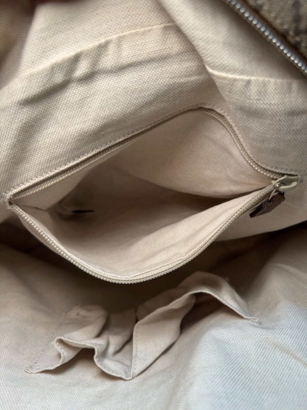 GUCCI Diamante Coated Canvas Messenger Bag - Picture 7 of 16
